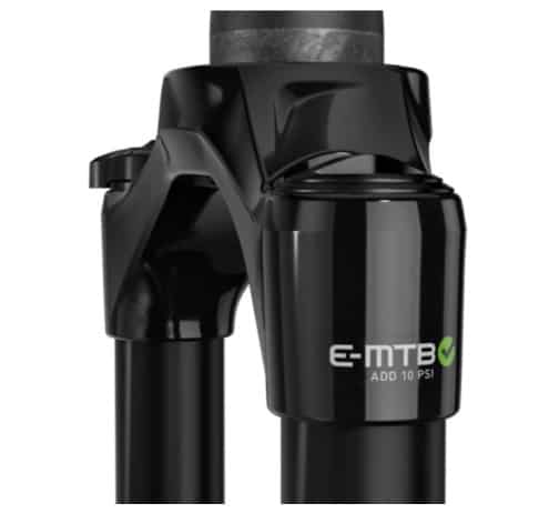 RockShox Yari Fork Features